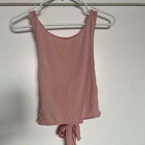 Lululemon crop tank